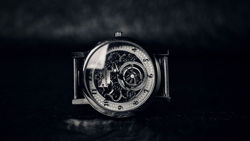 How to Invest in Luxury Watches?: A Guide